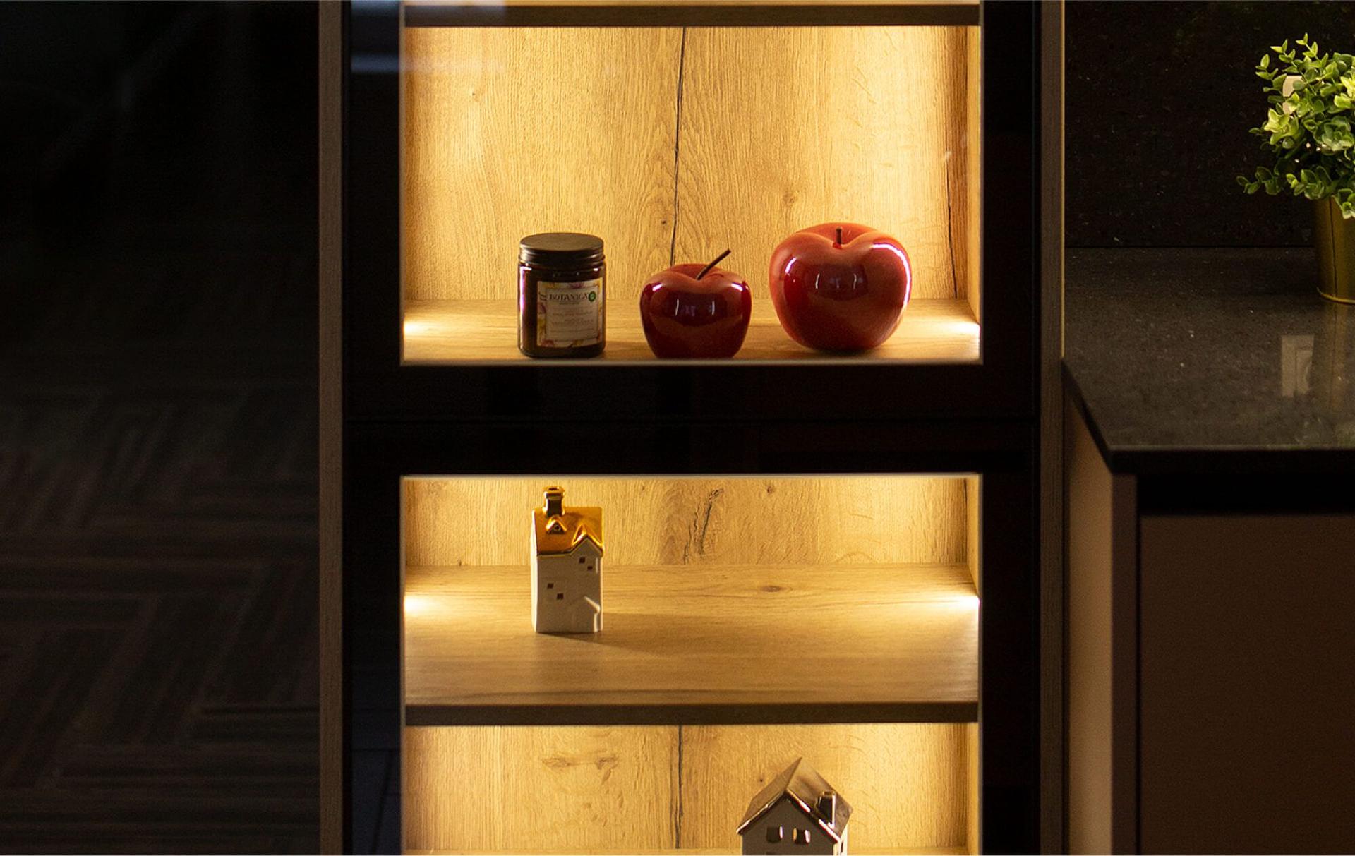 Stiklotās alumīnija rāmju fasādes